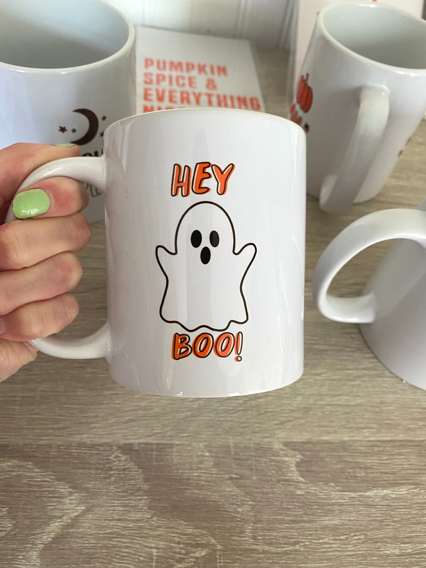 hey boo halloween mug